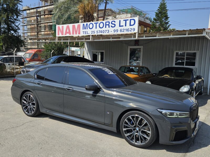BMW 7 Series  '2020