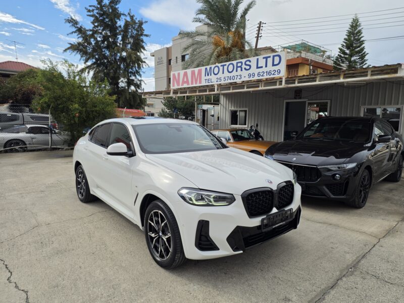 BMW X4  '2023