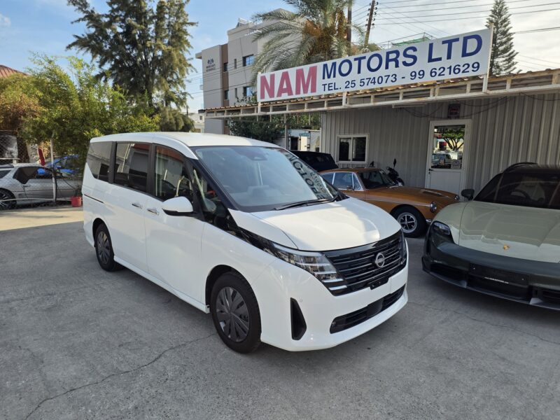 Nissan Serena  '2023